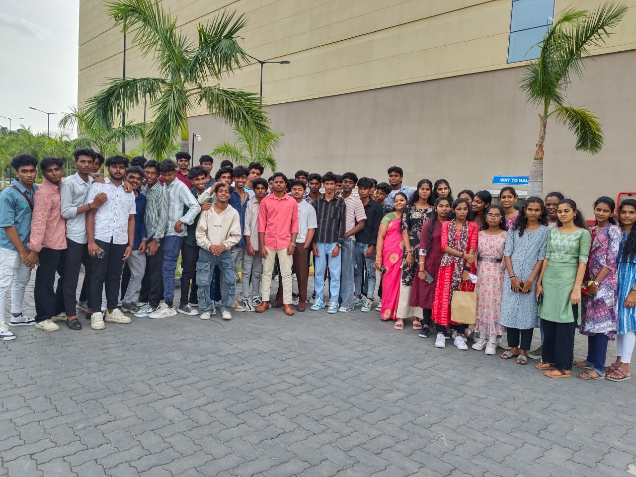 DEPARTMENT OF AI&DS INDUSTRIAL VISIT TECHNOPARK